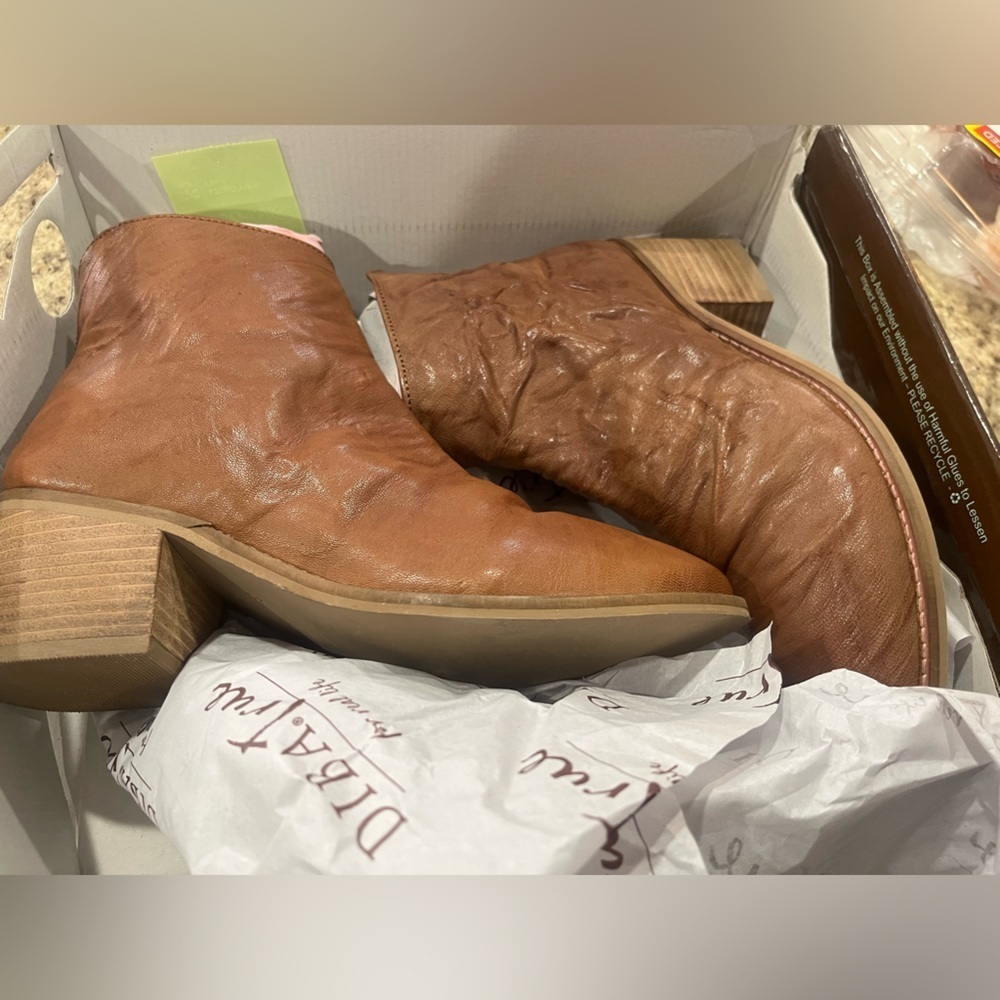 NWT Diba True Hellina Leather Bootie Size 6 - Picture 5 of 5